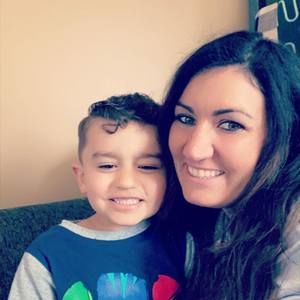 Meet your Posher, Alisha